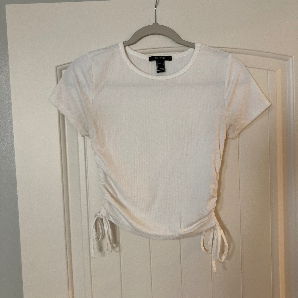 Women’s draw string rutched white top